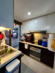Waterfront Waves (D16), Condominium #507396121